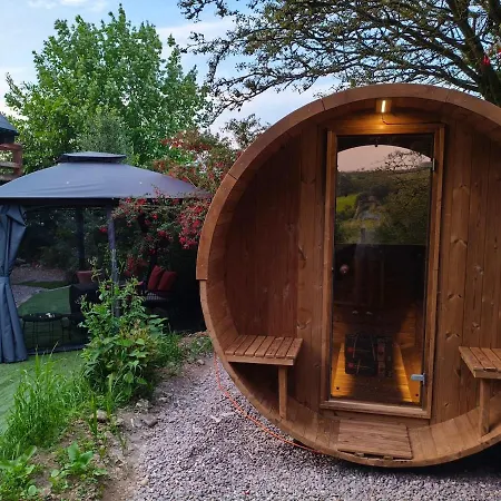 An Cábáin Cúlú Apartamento