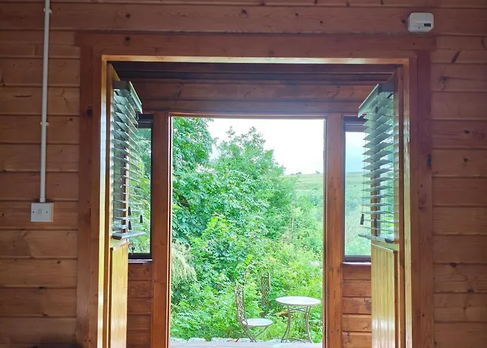 An Cábáin Cúlú *