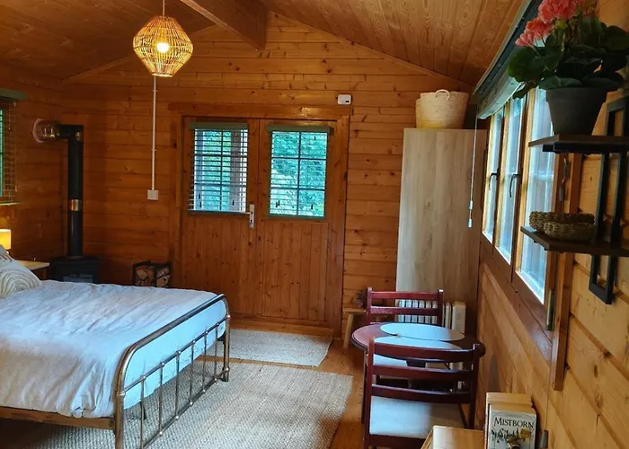 An Cábáin Cúlú *